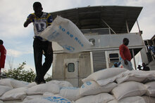ハイチ：ハリケーン「マシュー」から1ヵ月、40万人へ食糧支援