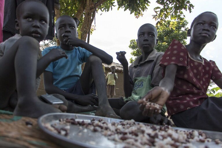 世界難民の日：ウガンダに逃れた南スーダン難民の証言