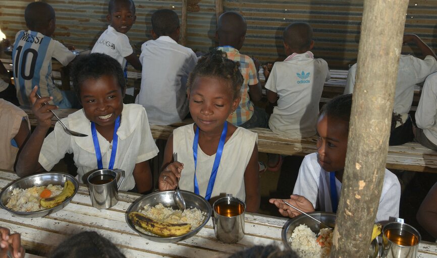 南マダガスカルで学校給食から広がる笑顔と希望