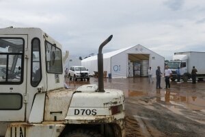 国連WFPのエボラ熱対策活動　～食糧支援から医療施設の建設、支援関係者と物資の航空輸送まで～