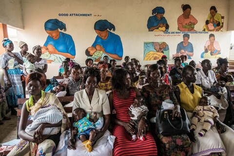 打ち砕かれた過去、果敢に抵抗する精神：南スーダンの母たち