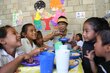 給食のおかげで、子どもたちの栄養状態も改善。お腹を満たすことで勉学に集中でき、成績も向上 Photo: ©WFP/Kensuke Hori