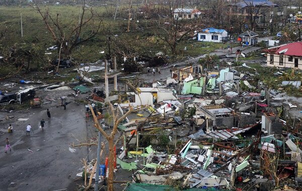 ~ご協力のお願い~ 国連WFP、フィリピンの台風被災地で緊急支援開始