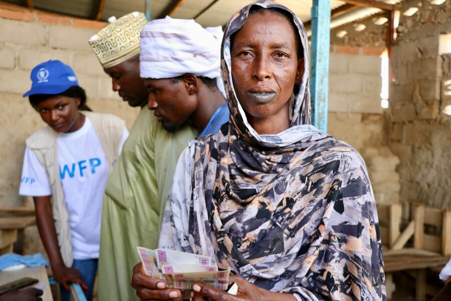 "We are suffering a lot," says Amboya, who receives WFP food assistance after Chad's floods. Photo: WFP/Amadou Baraze