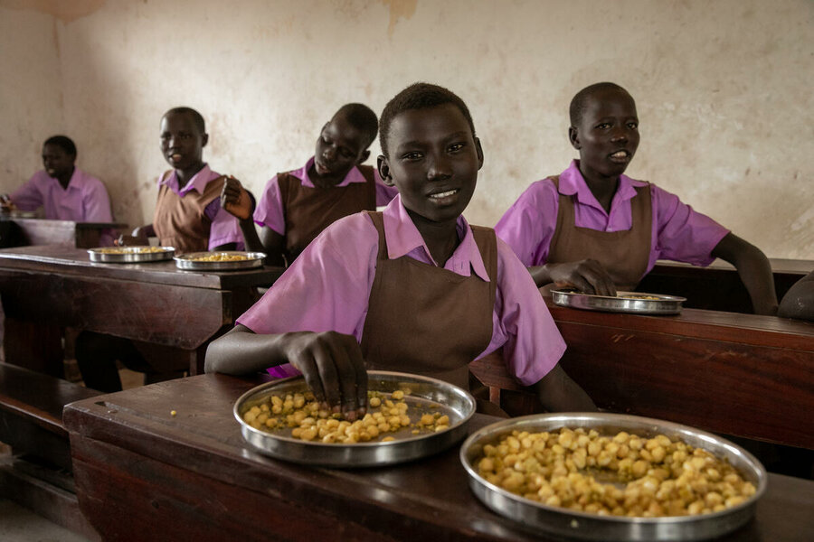 ウクライナ戦争が始まって以来、一皿の食費が70％も上昇したトリトでは、学校給食が子どもたちの命綱となっています。