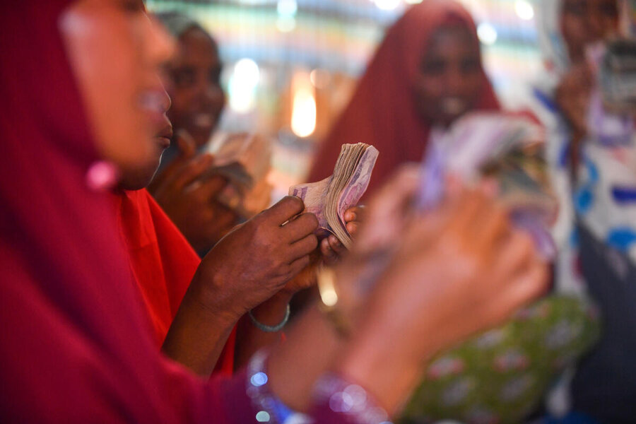 この女性のエンパワーメント・プロジェクトは、女性のスキルの向上、収入の増大、そして社会的結束を築き、エチオピアのソマリア地域の現状を変革しようとしています。Photo: WFP/Michael Tewelde