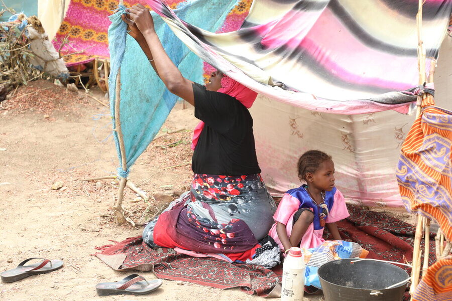 チャドのスーダン難民は人道支援がなければ生きていけない。 Photo: WFP/Eloge MbaihondoumSudanese refugees in Chad rely entirely on humanitarian assistance. Photo: WFP/Eloge Mbaihondoum